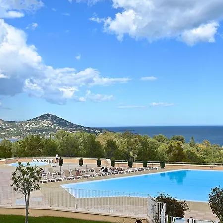 Le Village - E1320 By Interhome Saint-Raphaël